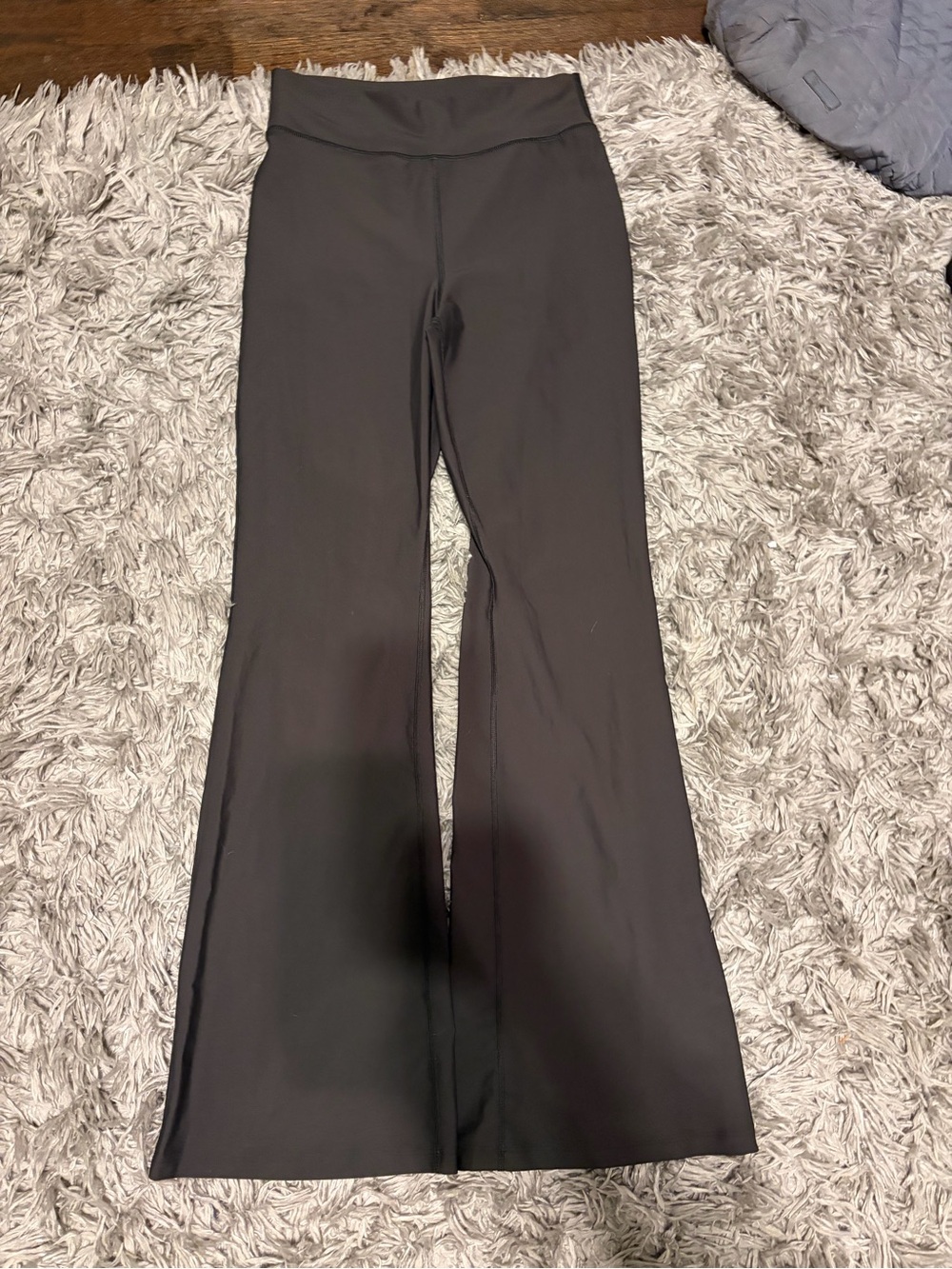 Old Navy Black Active Extra High-Rise Flare Leggings